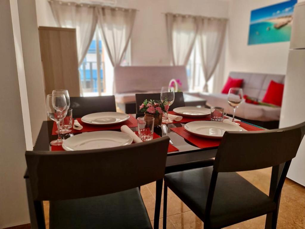 Franmay Apartments - 7 Modern Apartments Near The Beach & City, Perfect For Nomads, Travellers, Families, Watersports! Санта Мария Екстериор снимка