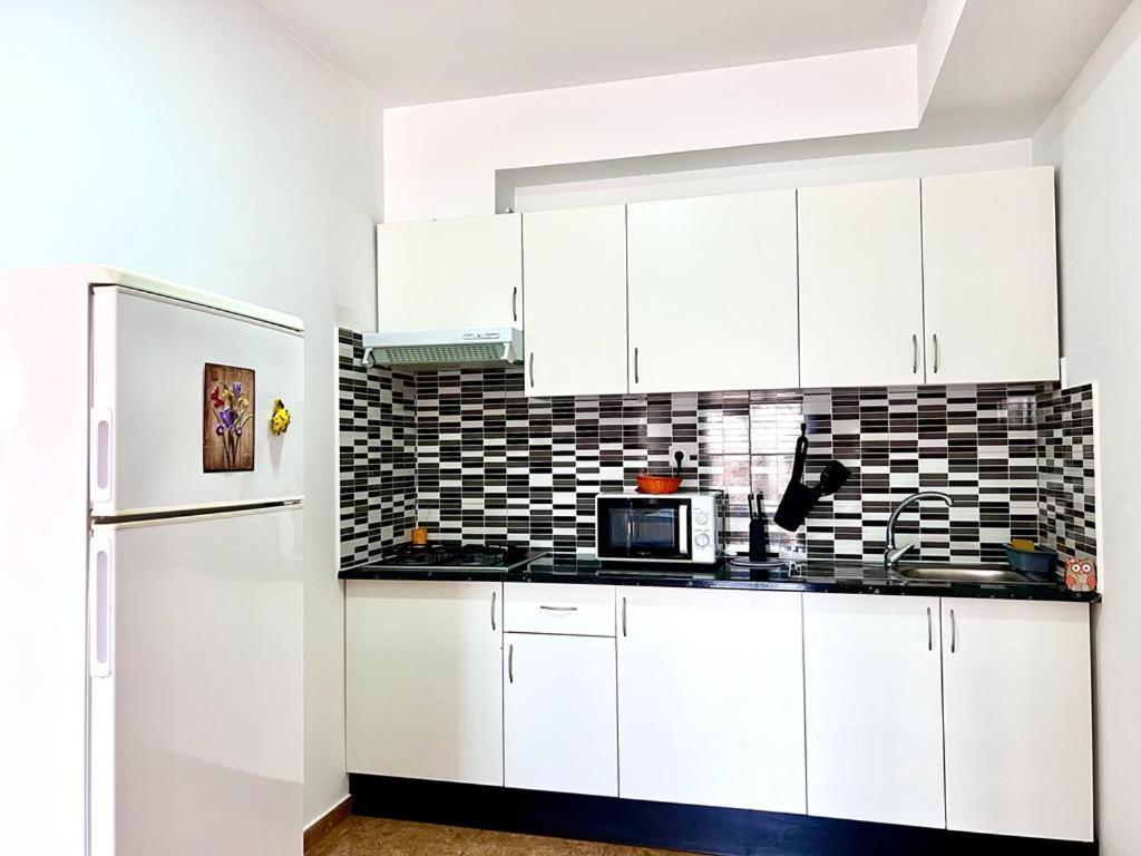 Franmay Apartments - 7 Modern Apartments Near The Beach & City, Perfect For Nomads, Travellers, Families, Watersports! Санта Мария Екстериор снимка