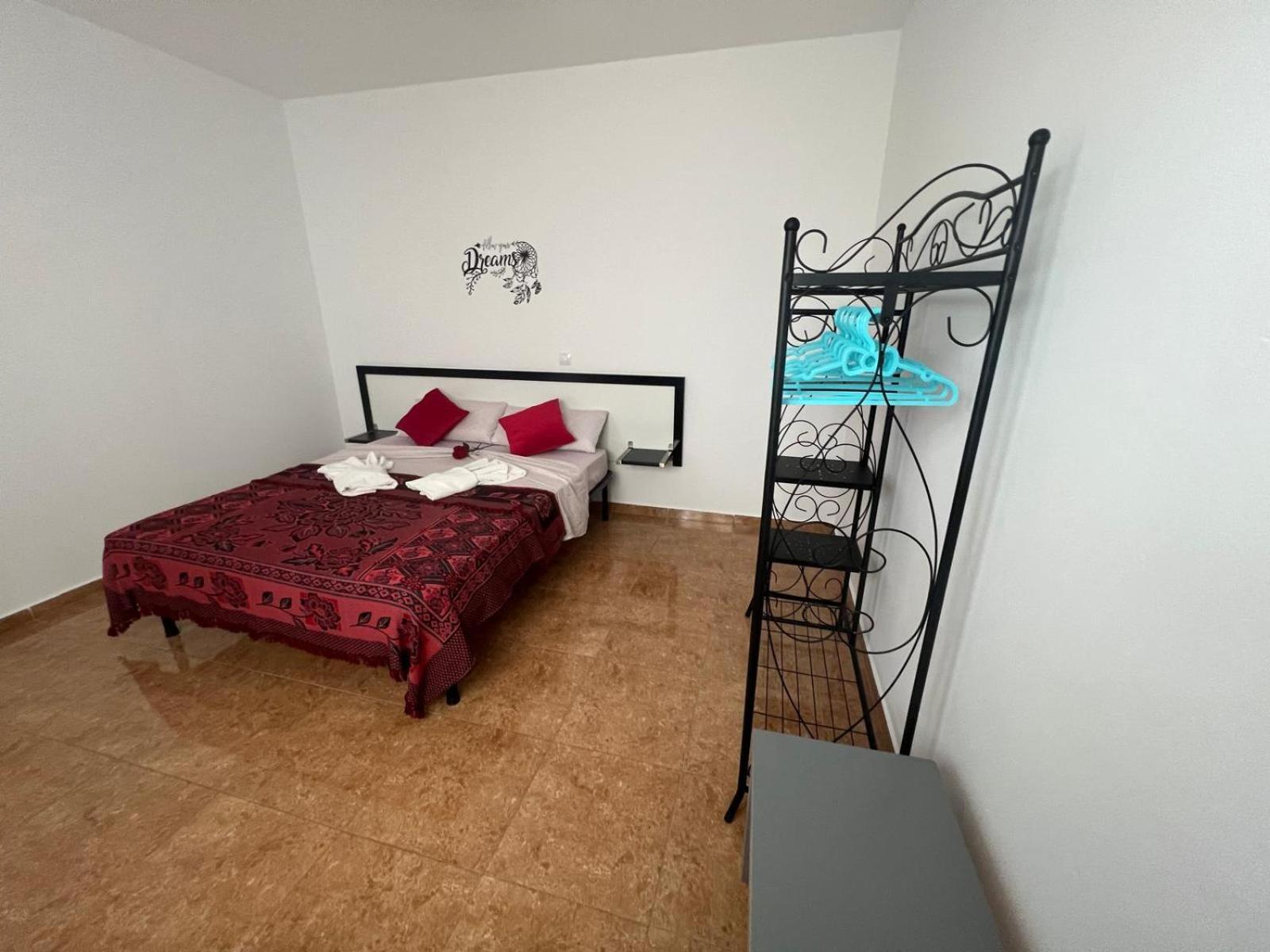 Franmay Apartments - 7 Modern Apartments Near The Beach & City, Perfect For Nomads, Travellers, Families, Watersports! Санта Мария Екстериор снимка