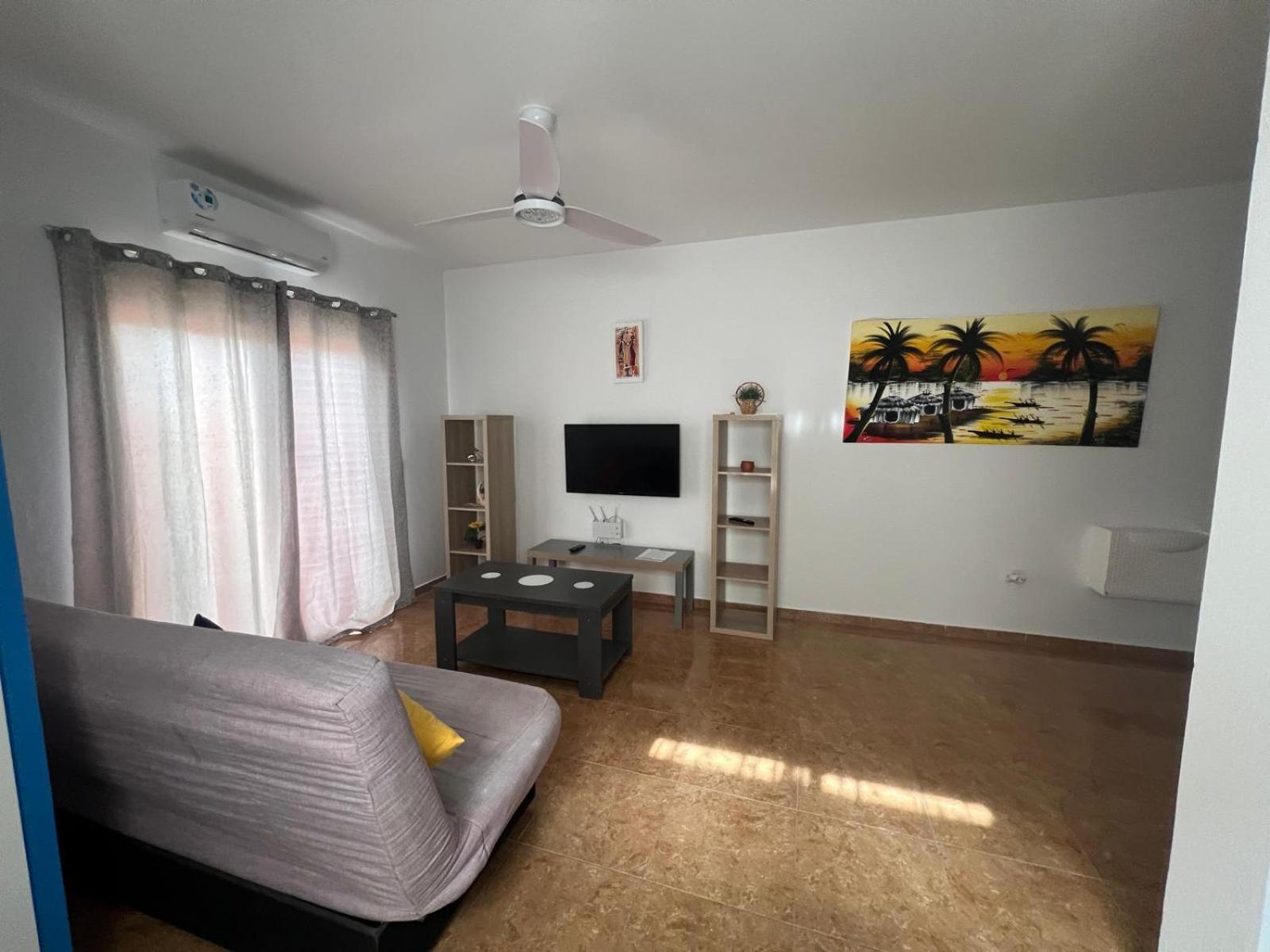 Franmay Apartments - 7 Modern Apartments Near The Beach & City, Perfect For Nomads, Travellers, Families, Watersports! Санта Мария Екстериор снимка